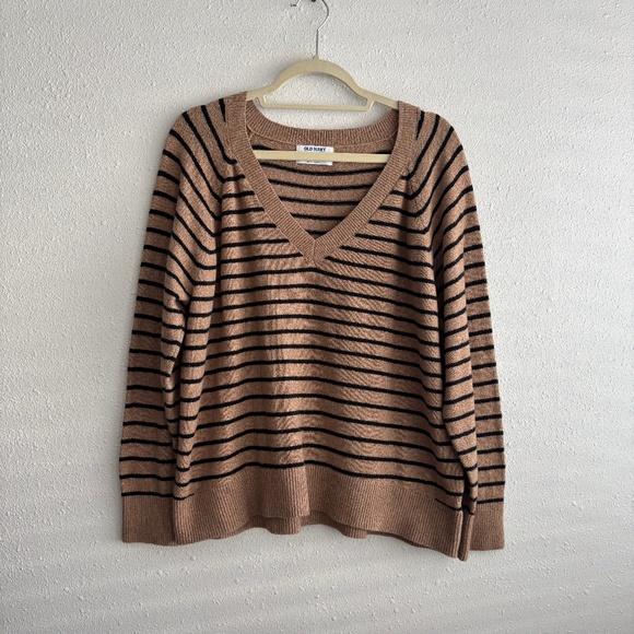 Old Navy So Soft Loose V-Neck Striped Brown/Black Sweater - Picture 3 of 8